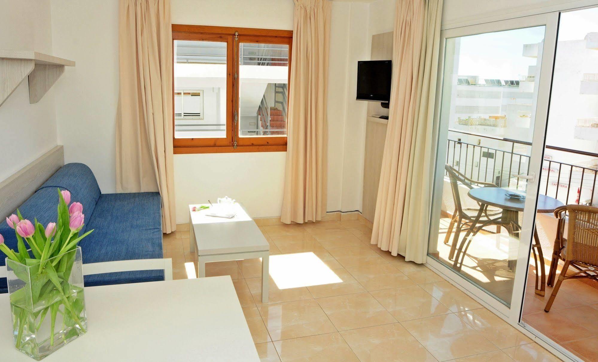 Apartamentos Avenida - Mc Apartamentos Ibiza 外观 照片