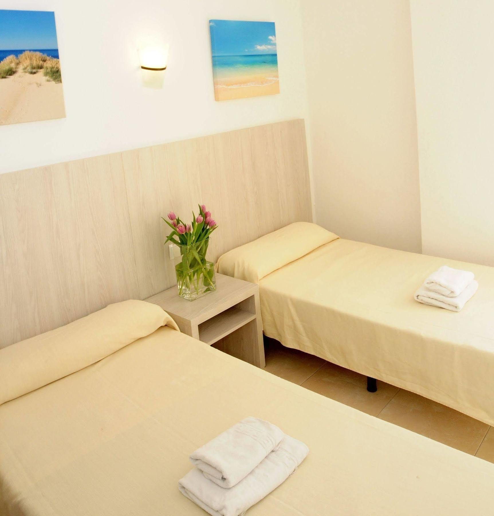 Apartamentos Avenida - Mc Apartamentos Ibiza 外观 照片